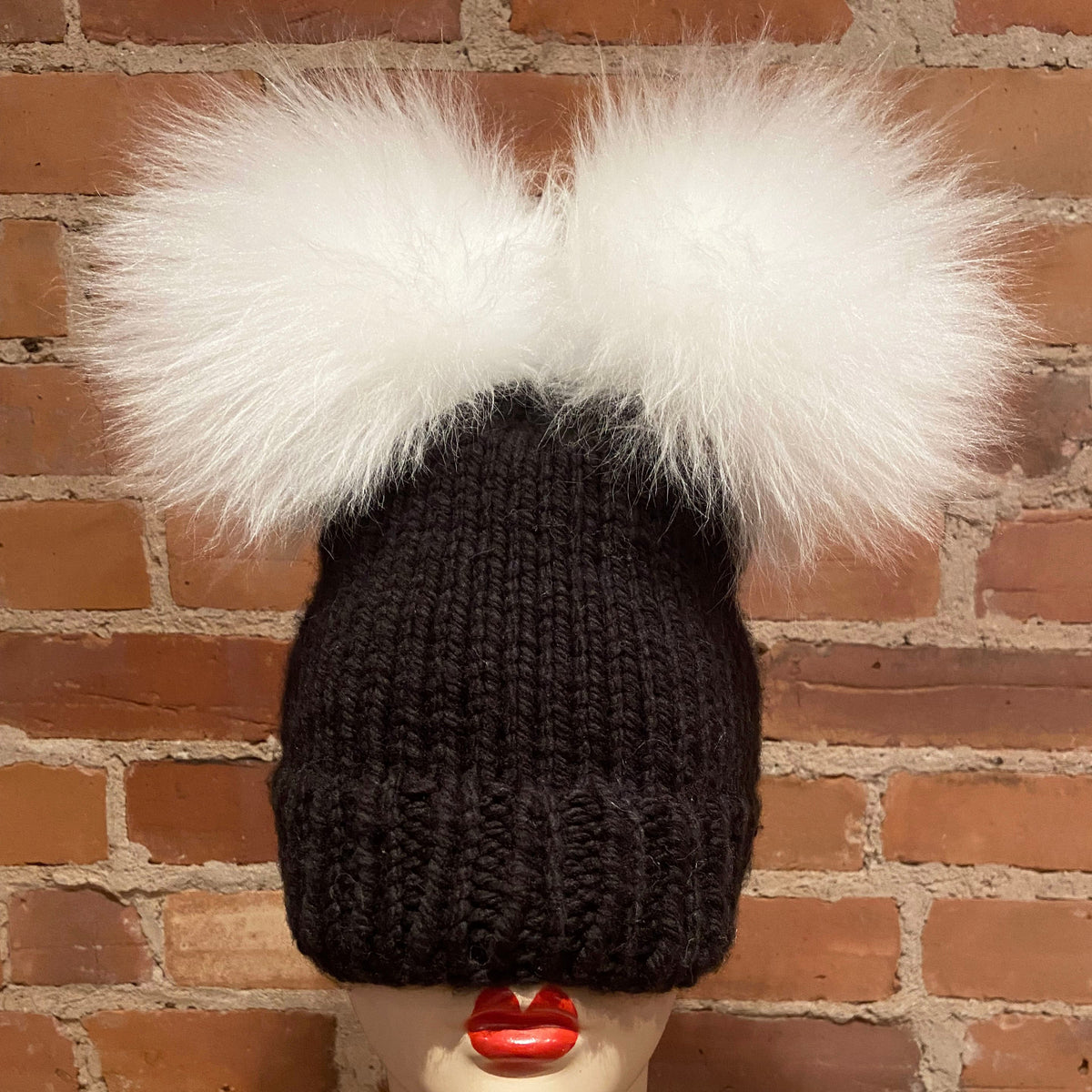 Bright White Lamb Fur Pom, 7 Inch