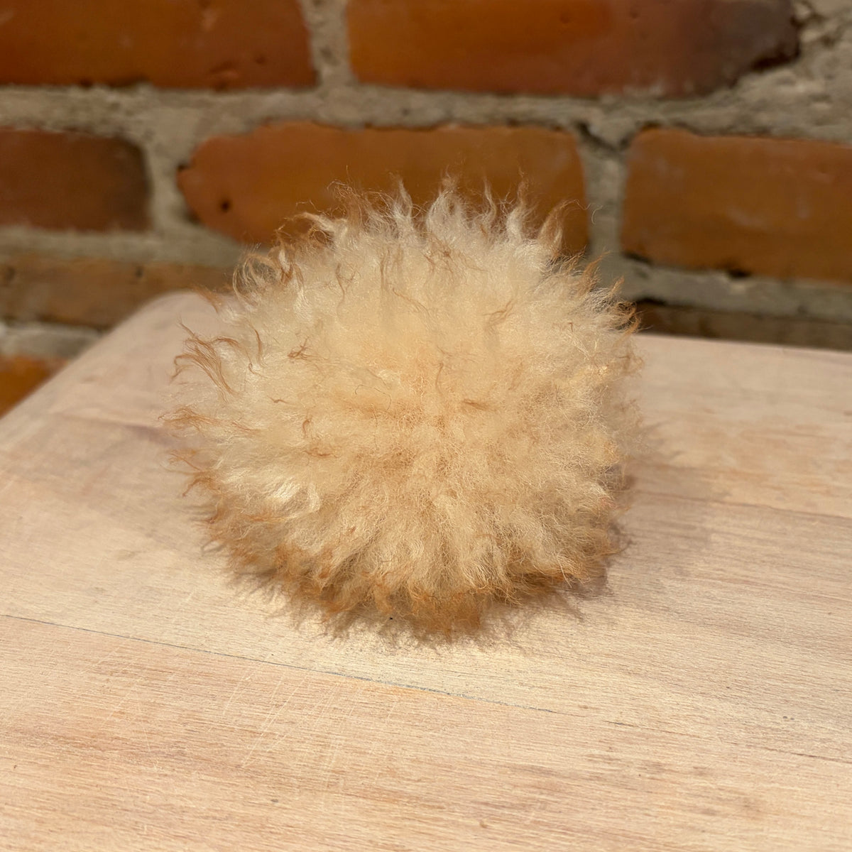 Light Gold Lamb Chunky Hat Pom, 3 Inch