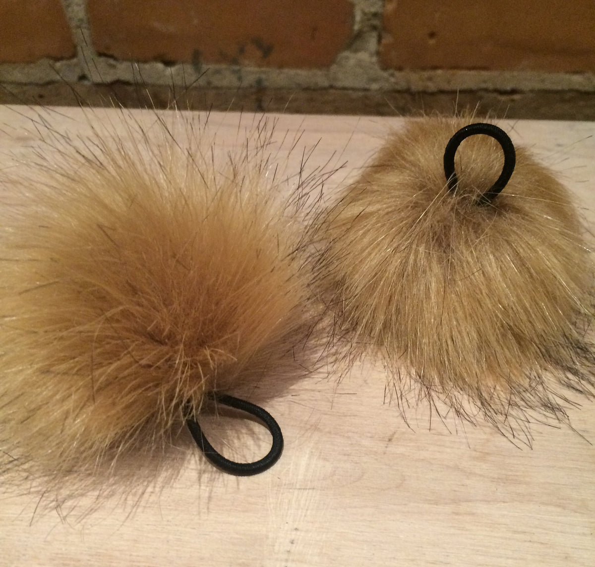 Coyote Faux Fur Pom, 3.5 Inch