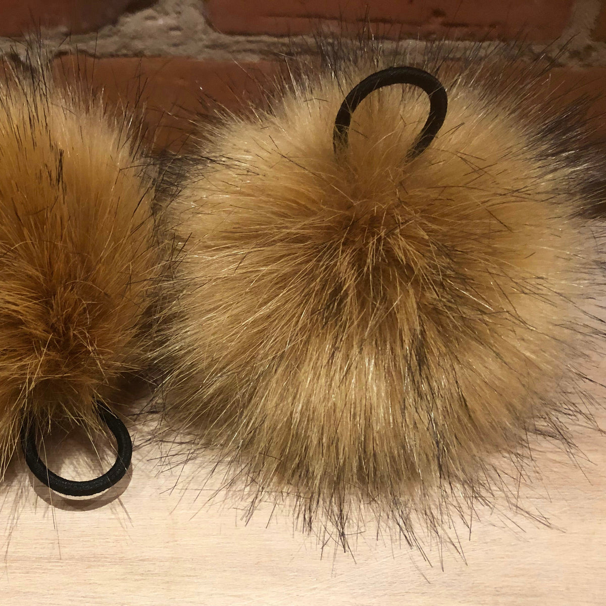 Golden Beige Coyote Faux Fur Pom, 5.5 Inch