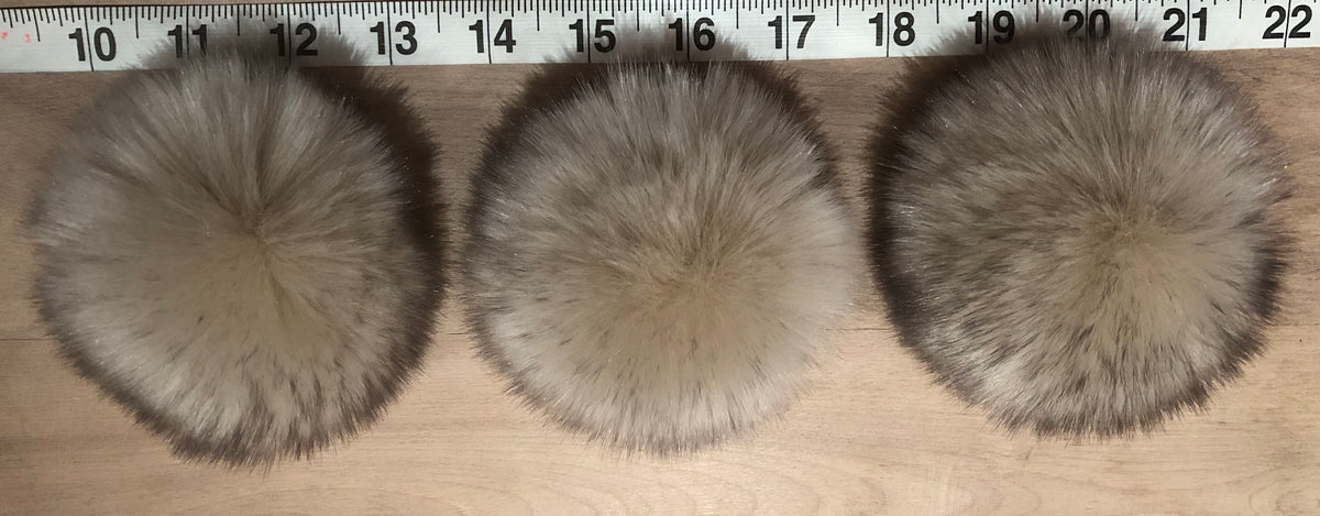 Black Fleck Beige Pom, 3 Inch