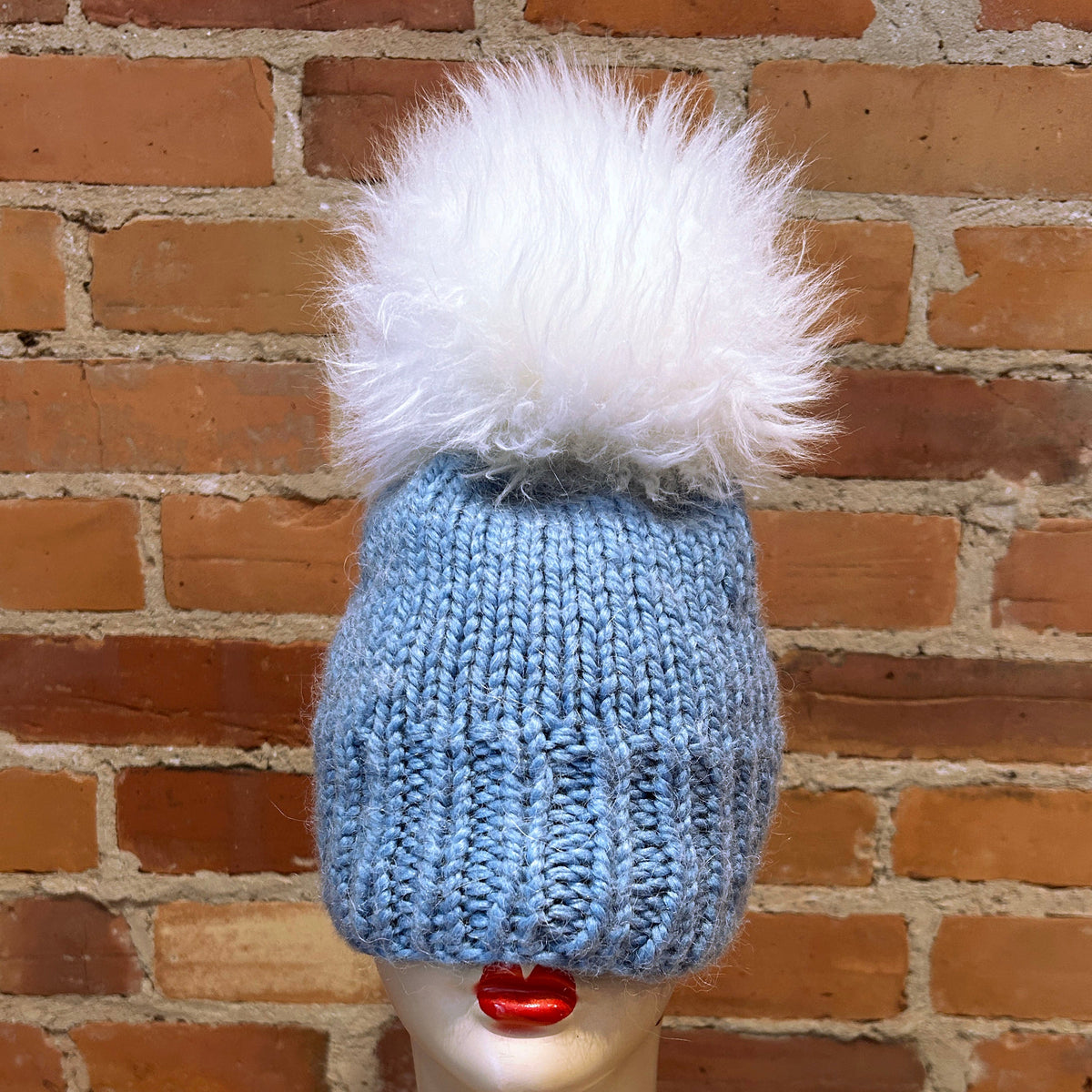 White Lamb Pom, 7 Inch
