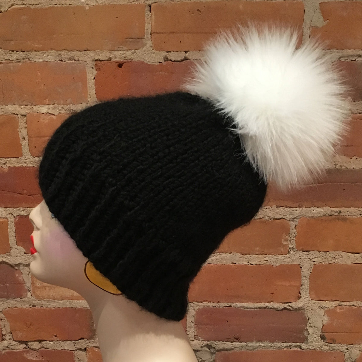 White Lamb Faux Fur Pom, 6 Inch