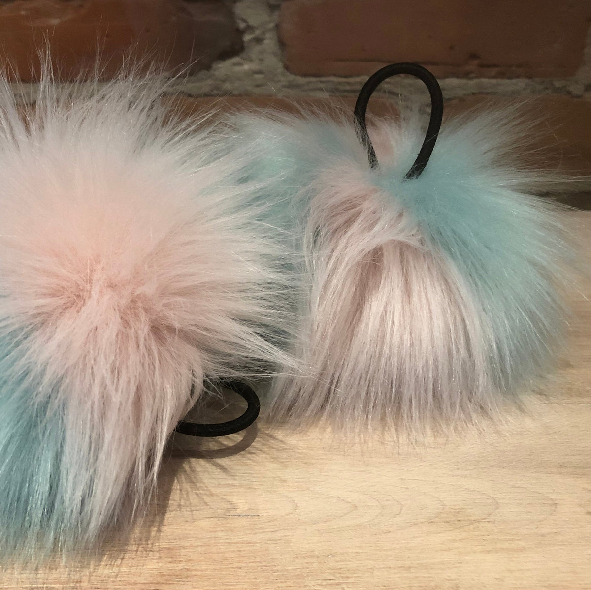 Green Pink Pom for Your Knit Hat, Peppermint Green and Lavender Pink Mint Multi-Color Faux Fur Pom, Knitting Inspiration, Detachable Hat Pom